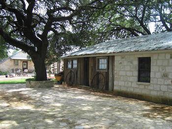 Country Inn Motel Φρέντερικσμπεργκ Εξωτερικό φωτογραφία